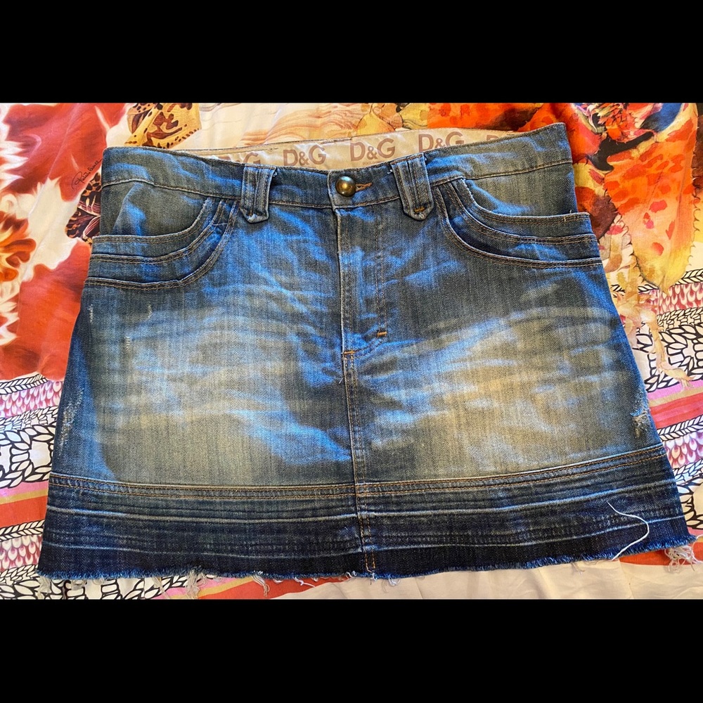 D&G dolce & Gabbana denim frayed skirt size 46